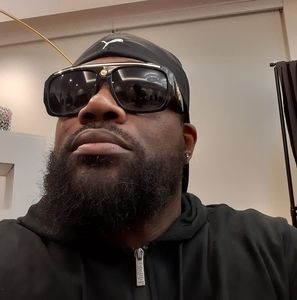 Meet your Posher, Markieth